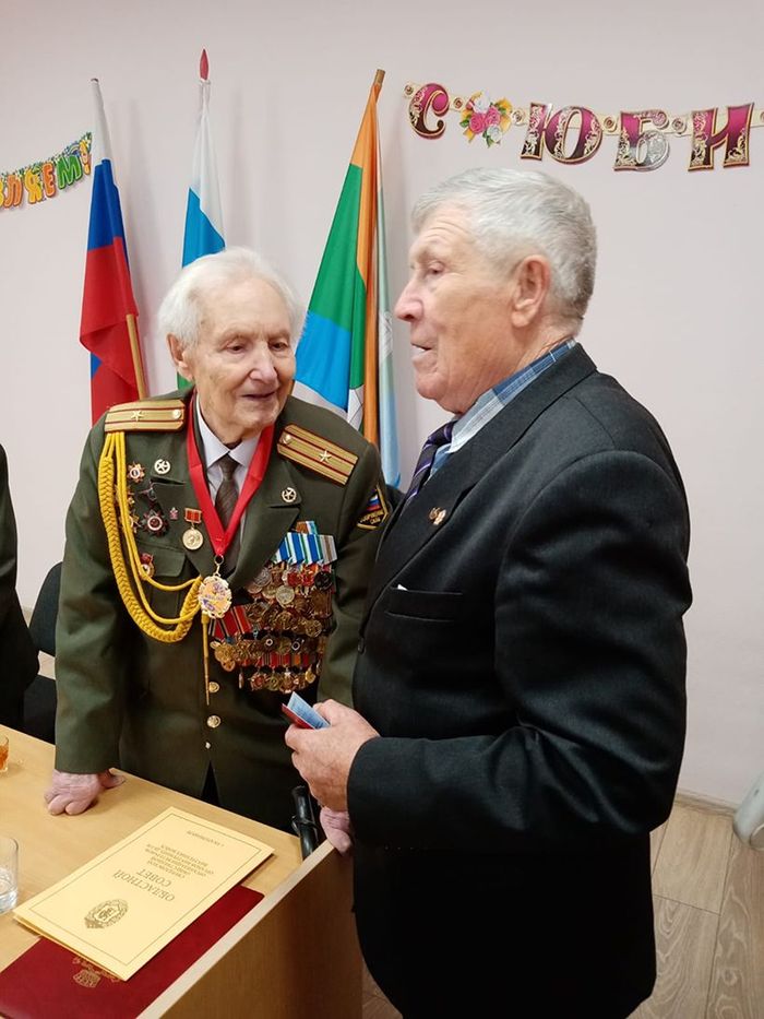 Ровесник века с улицы Маршала Жукова