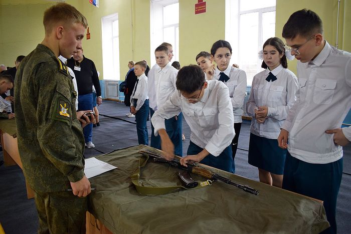Особое внимание – воспитанию молодёжи